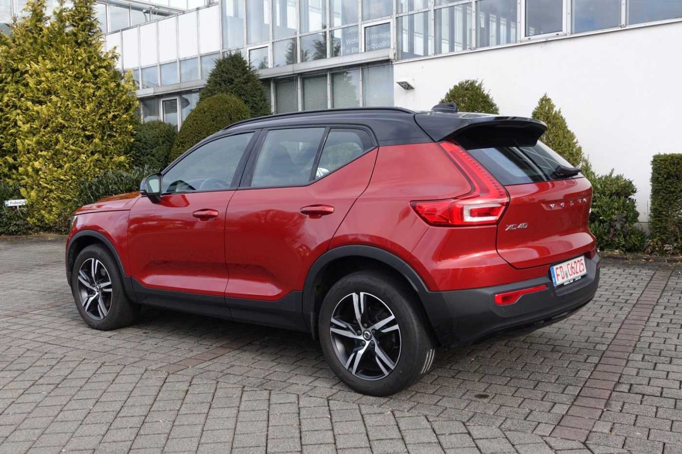 Volvo  XC40 R-Design, D3 AWD Automatikgetriebe