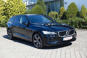 Volvo  V60 T8 TWIN ENGINE AWD Automatikgetriebe (223+65kW/303+87PS) R-Design