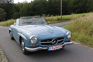 Mercedes-Benz  SL mit  Kofferset